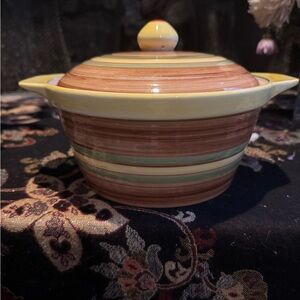 Temp-tations By Tara 2 Qt Casserol Crock Striped Pot & Lid 8” Round